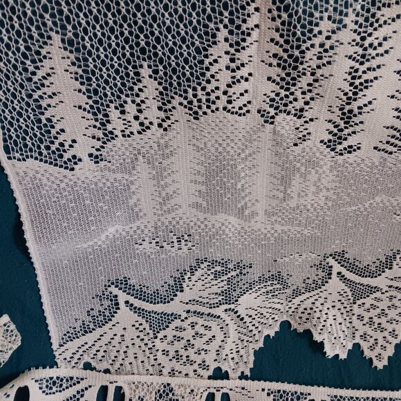 Set 3 Vtg Mantle Scarf Pinecone Pine Trees 22x60” White Heritage Lace Cabin - Picture 3 of 7